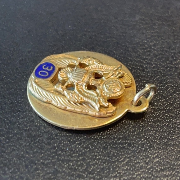 Vintage Army 30 Years of Service Pendant - 10K GF? - Picture 3 of 13